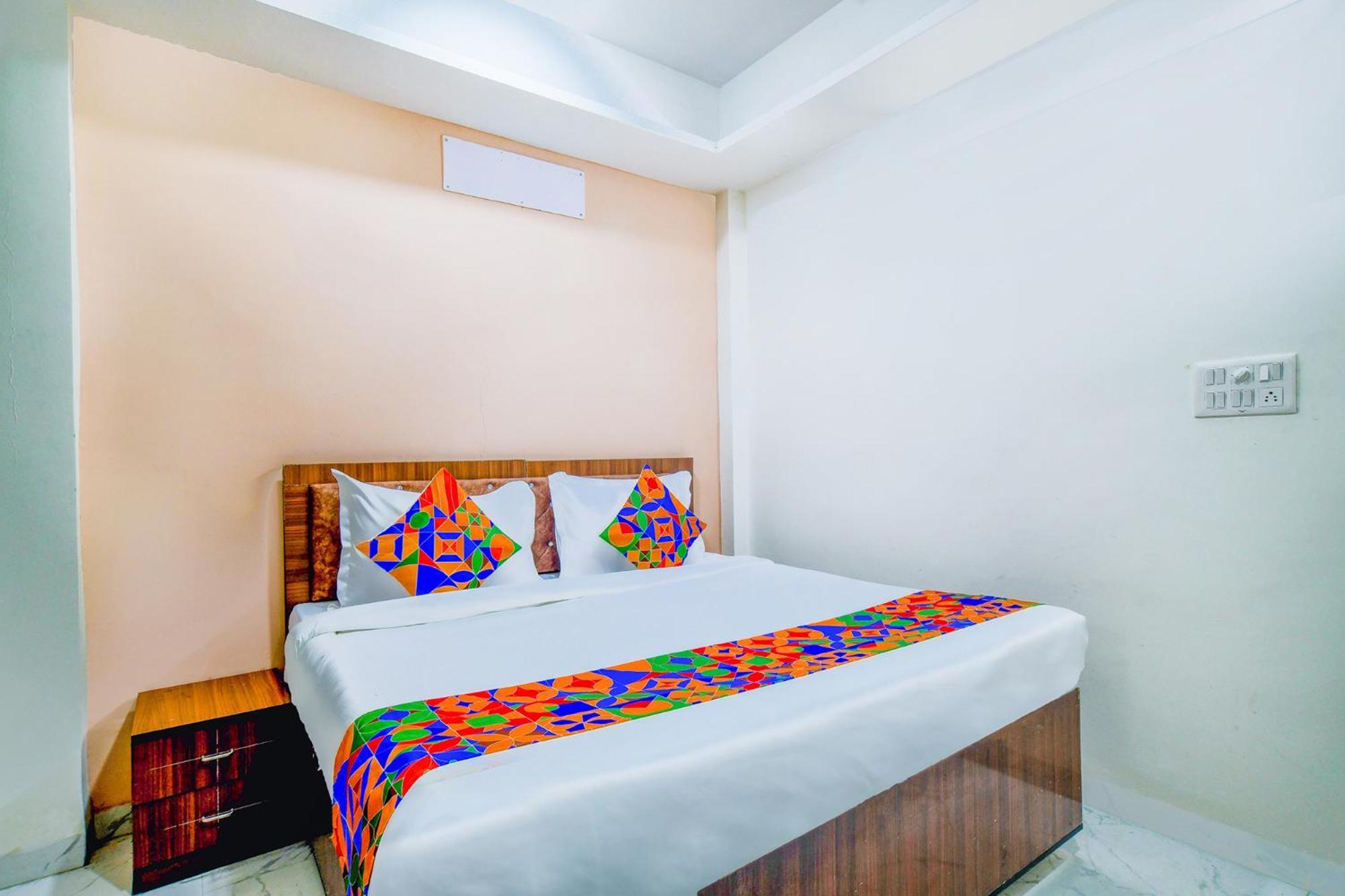 Hotel O Regal Indore Exterior photo